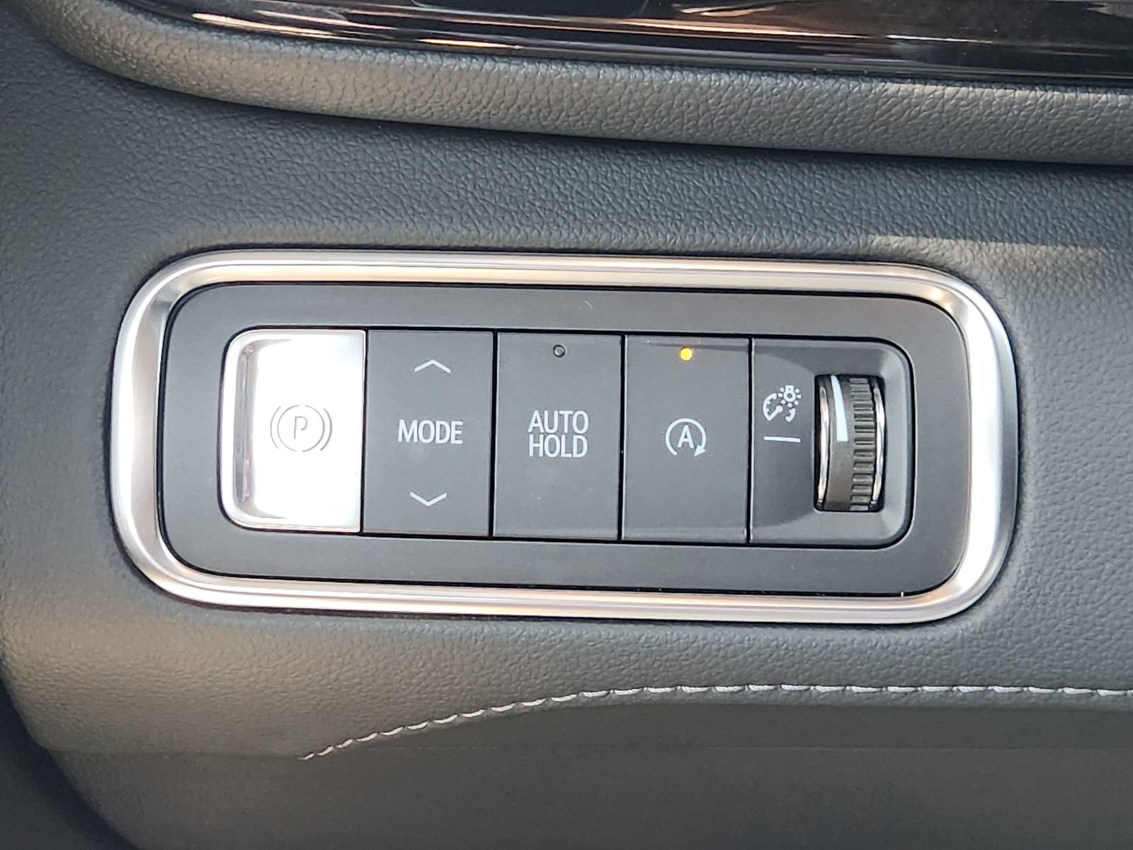 New 2026 Buick Enclave Avenir w/ Super Cruise Package FWD image 26