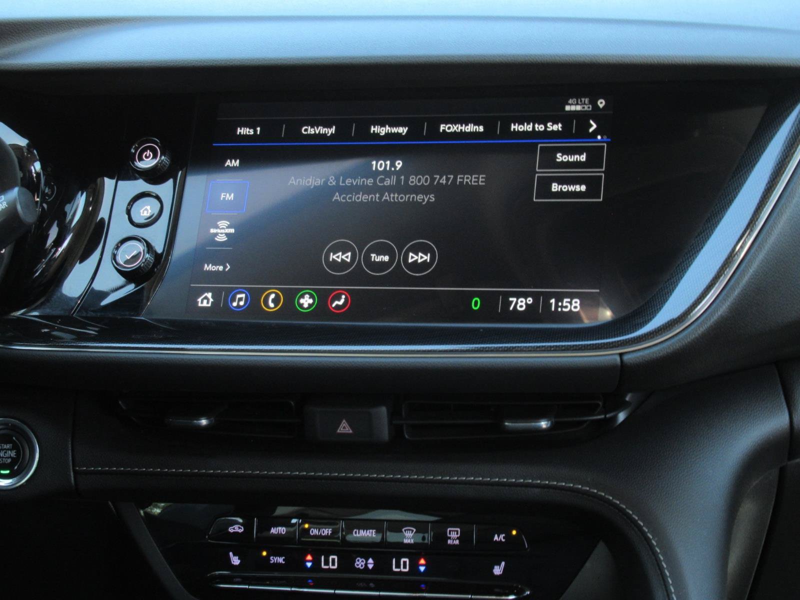 Used 2023 Buick Envision Essence w/ Sport Touring Package AWD/4WD image 15