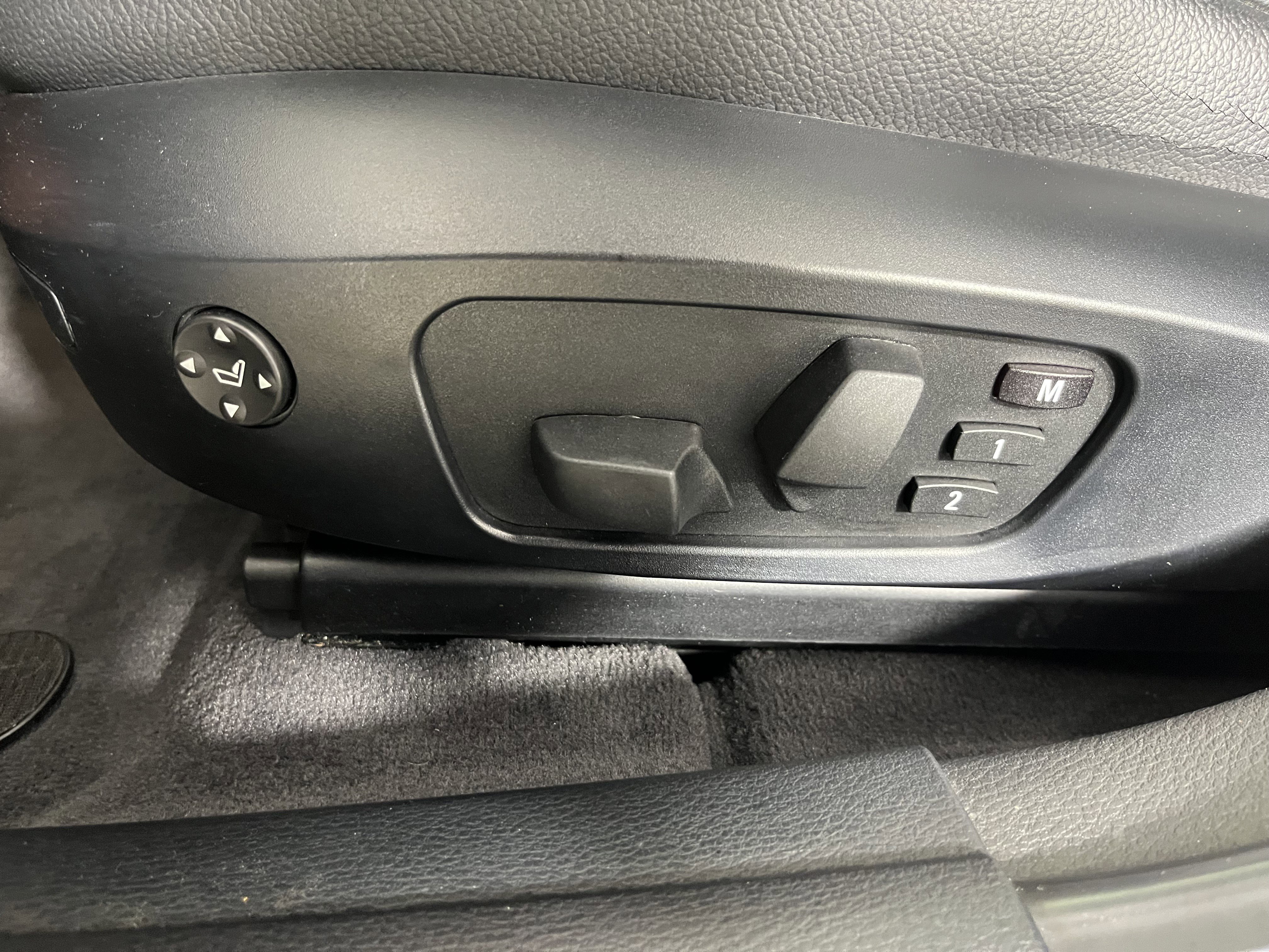 Used 2015 BMW X1 xDrive28i image 20