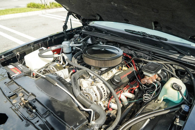 Used 1987 Chevrolet Monte Carlo SS RWD image 16
