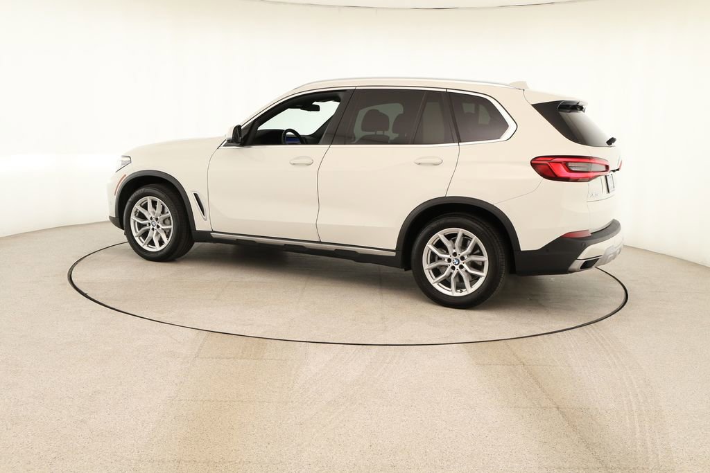 Used 2020 BMW X5 sDrive40i w/ Premium Package image 3