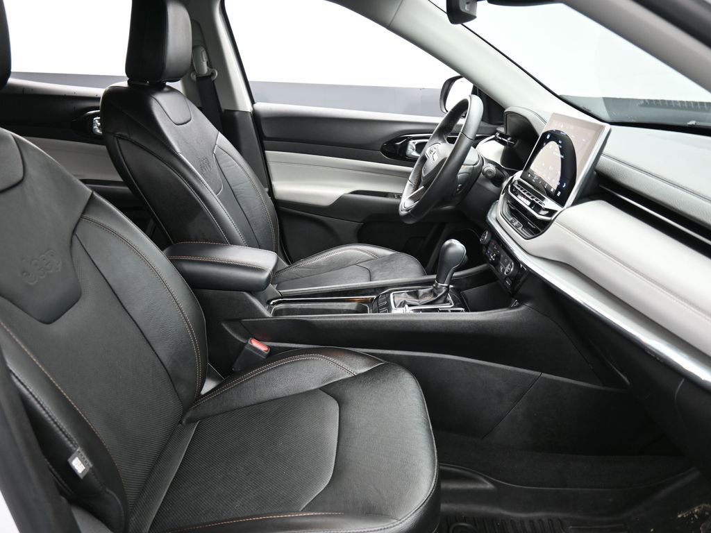 Certified 2022 Jeep Compass Limited image 18