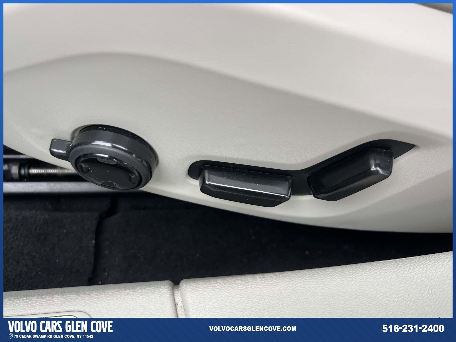 Used 2024 Volvo S60 B5 Ultimate w/ Climate Package AWD/4WD image 18