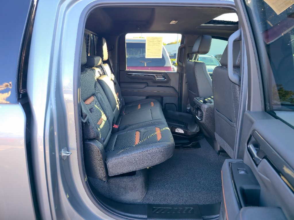 Certified 2026 GMC Sierra 2500 AT4 w/ AT4 Premium Plus Package AWD/4WD image 29