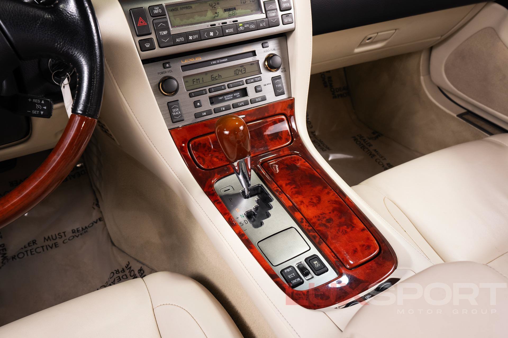 Used 2008 Lexus SC 430 Convertible RWD image 48
