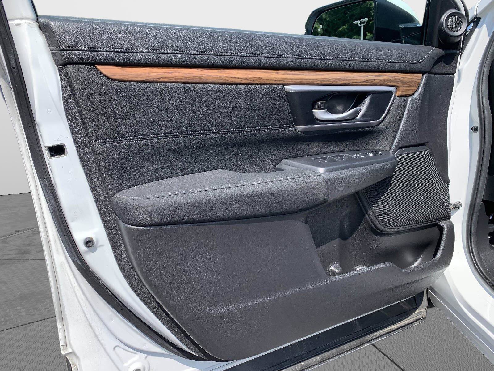 Used 2020 Honda CR-V EX image 11