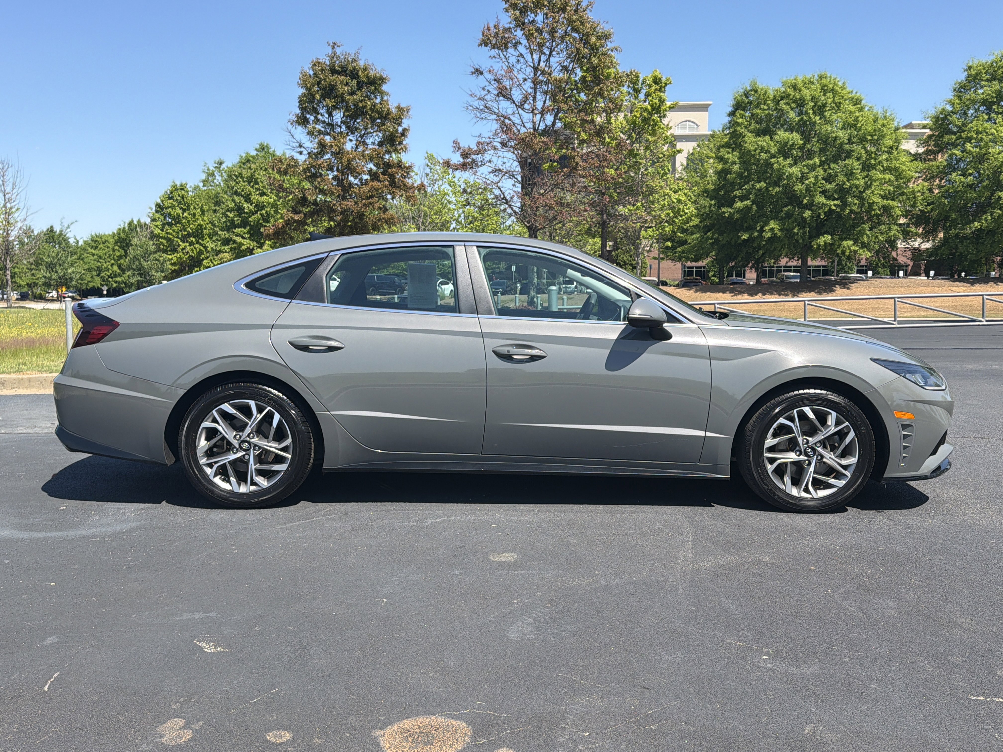 Used 2021 Hyundai Sonata SEL image 10