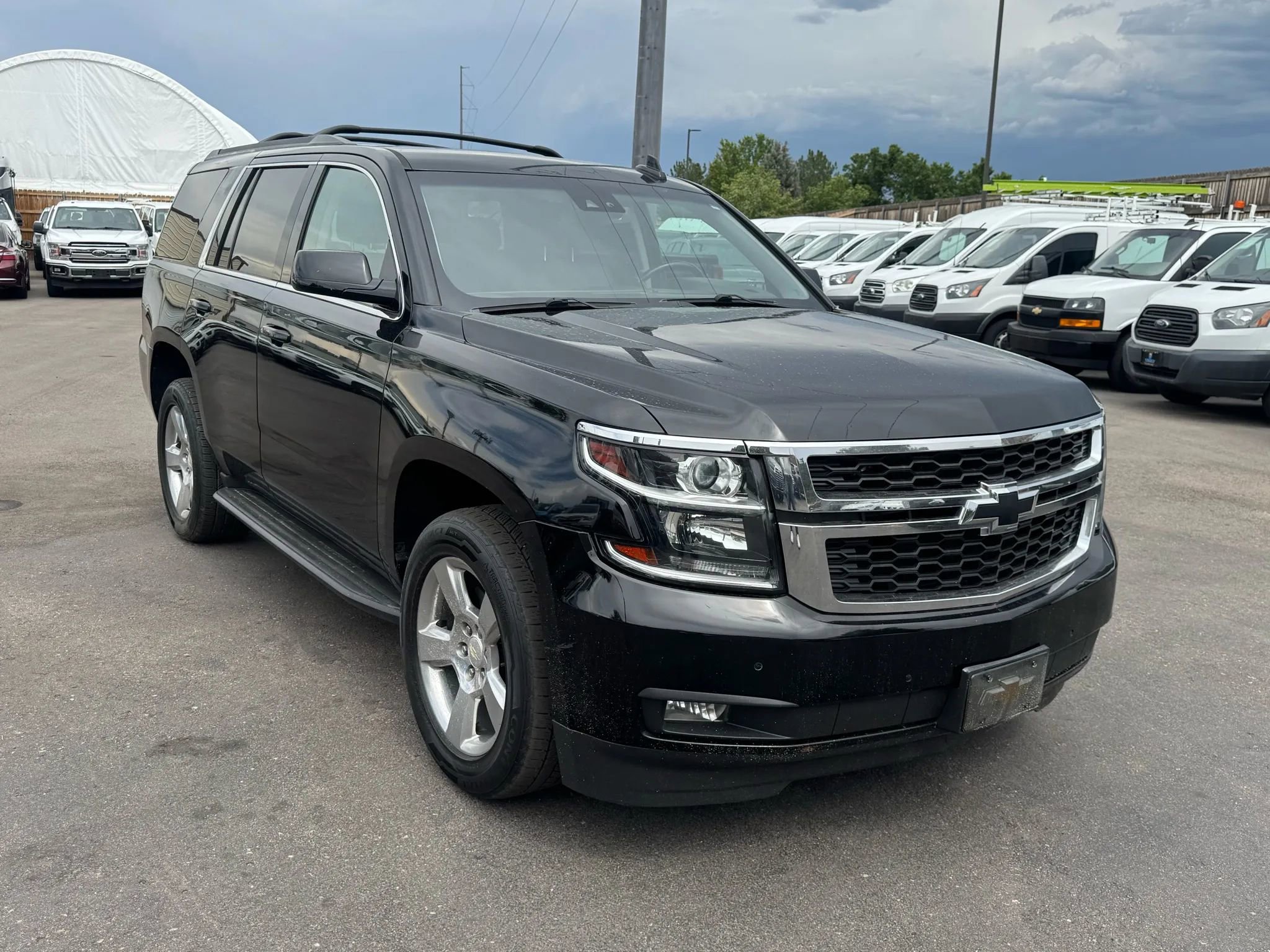 Used 2019 Chevrolet Tahoe LT w/ Luxury Package AWD/4WD image 11