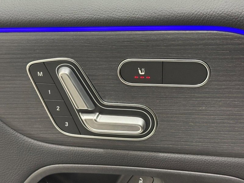 New 2026 Mercedes-Benz GLB 250 4MATIC image 10