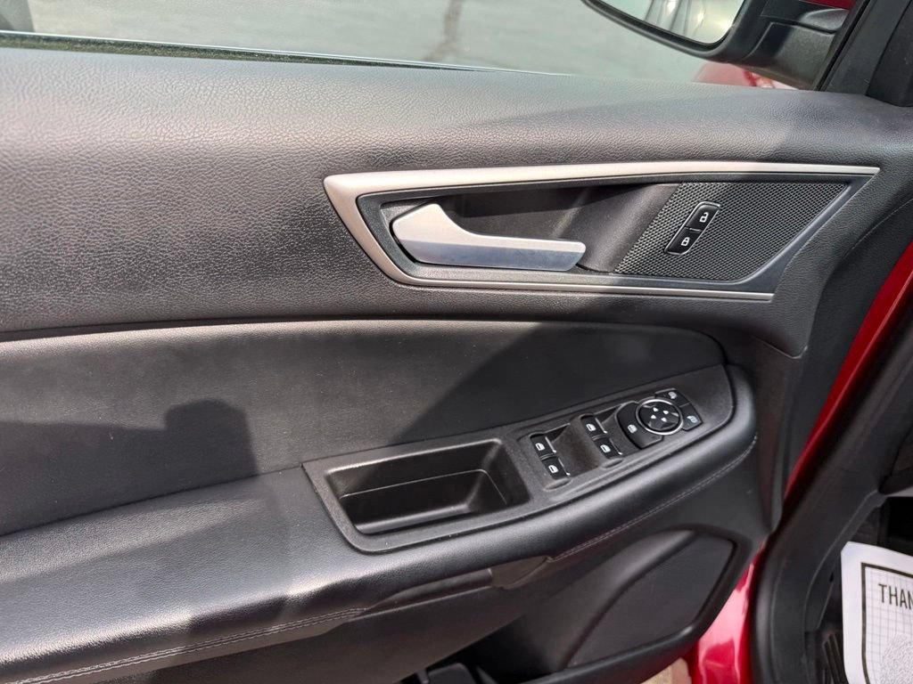 Certified 2024 Ford Edge SEL w/ Convenience Package AWD/4WD image 8