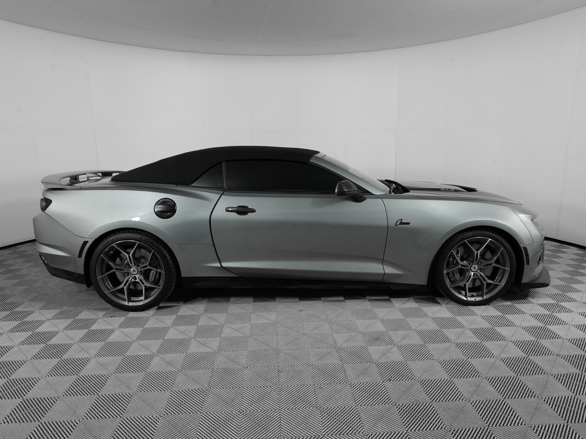 Used 2024 Chevrolet Camaro ZL1 image 6