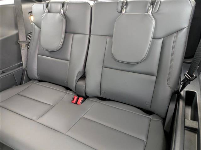 New 2026 Ford Explorer Active w/ Active Comfort Package AWD/4WD image 17