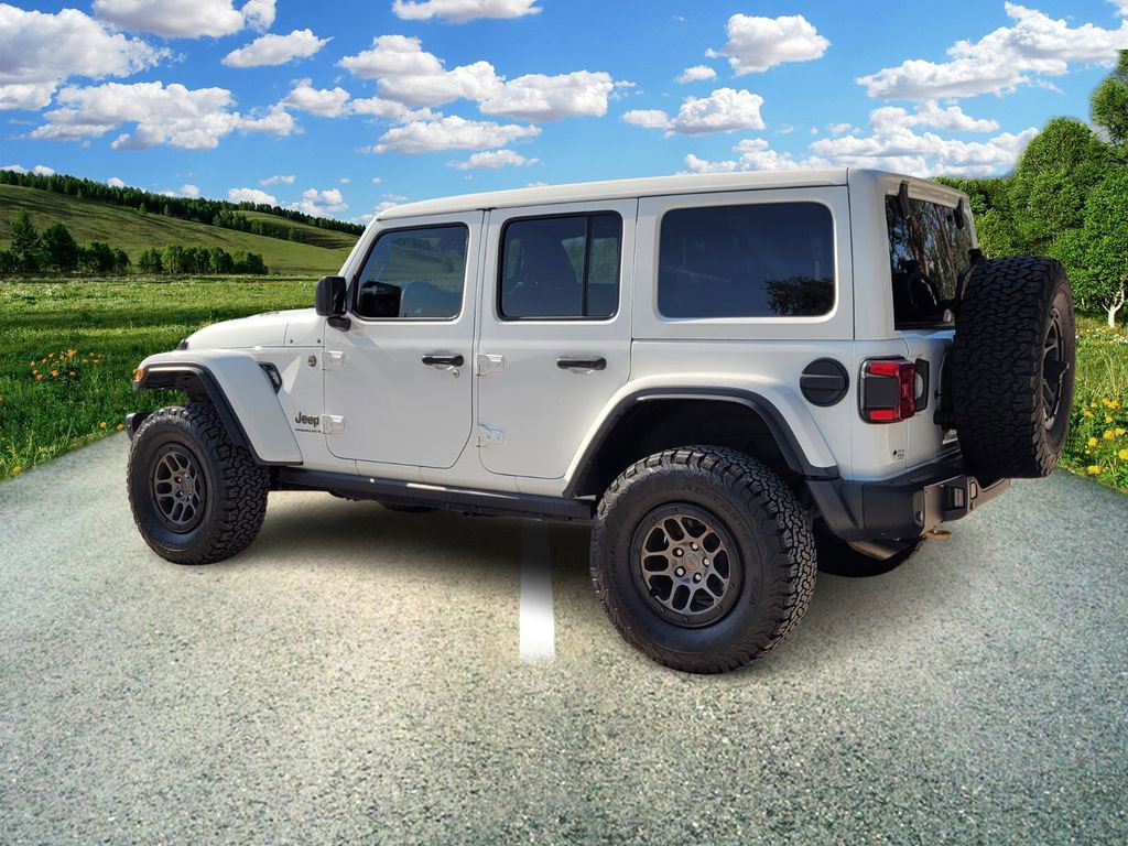 Used 2023 Jeep Wrangler Unlimited Rubicon 392 w/ Xtreme Recon 35" Tire Package AWD/4WD image 4