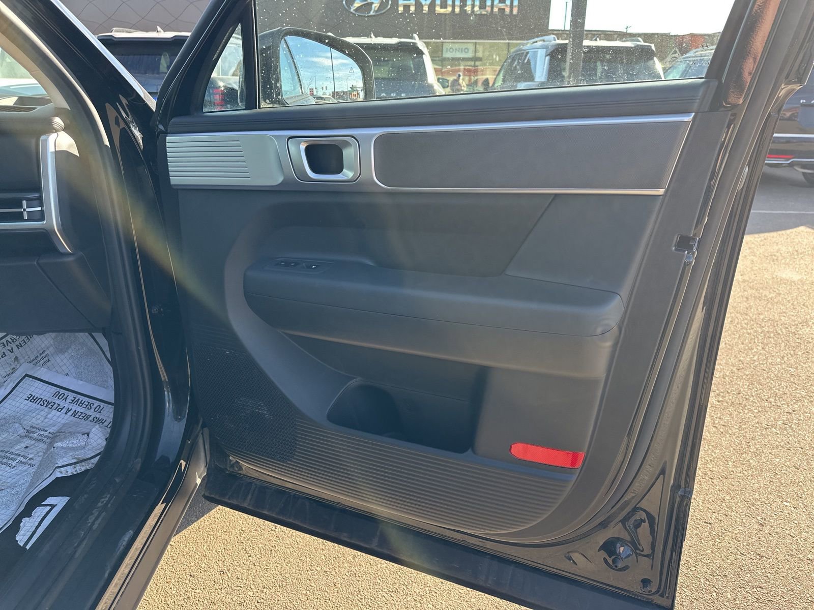 Used 2025 Hyundai Santa Fe SE image 40