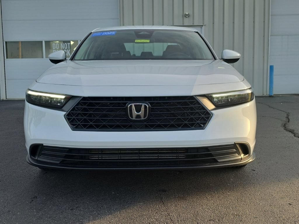 Used 2025 Honda Accord LX image 2