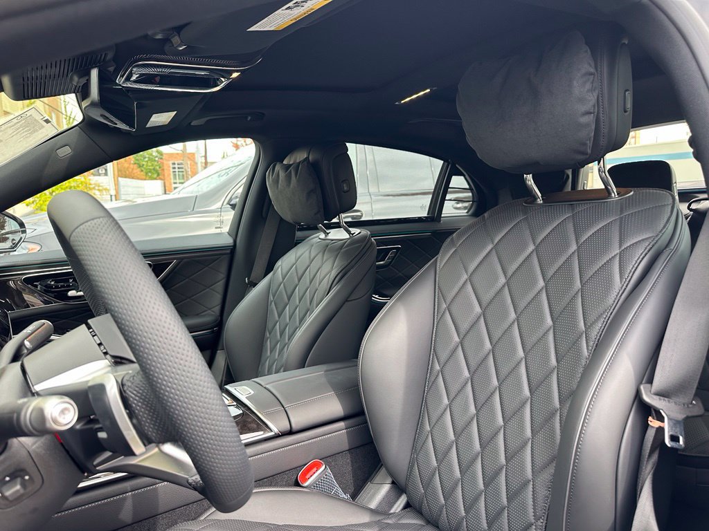 New 2027 Mercedes-Benz S 580 4MATIC Sedan image 6