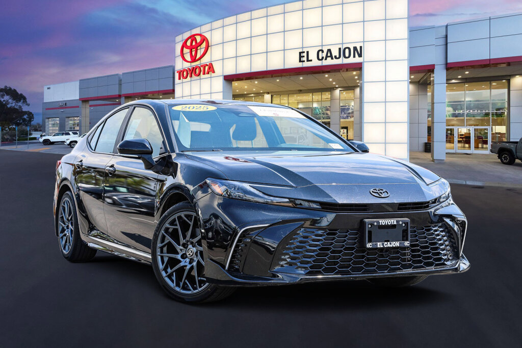 Used 2025 Toyota Camry XSE