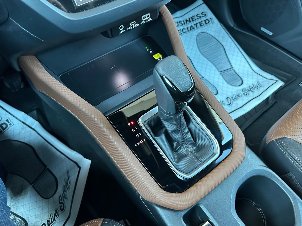 Used 2025 Subaru Forester Touring image 9