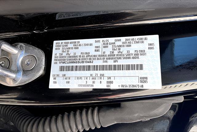 Used 2025 Ford Escape ST-Line image 26