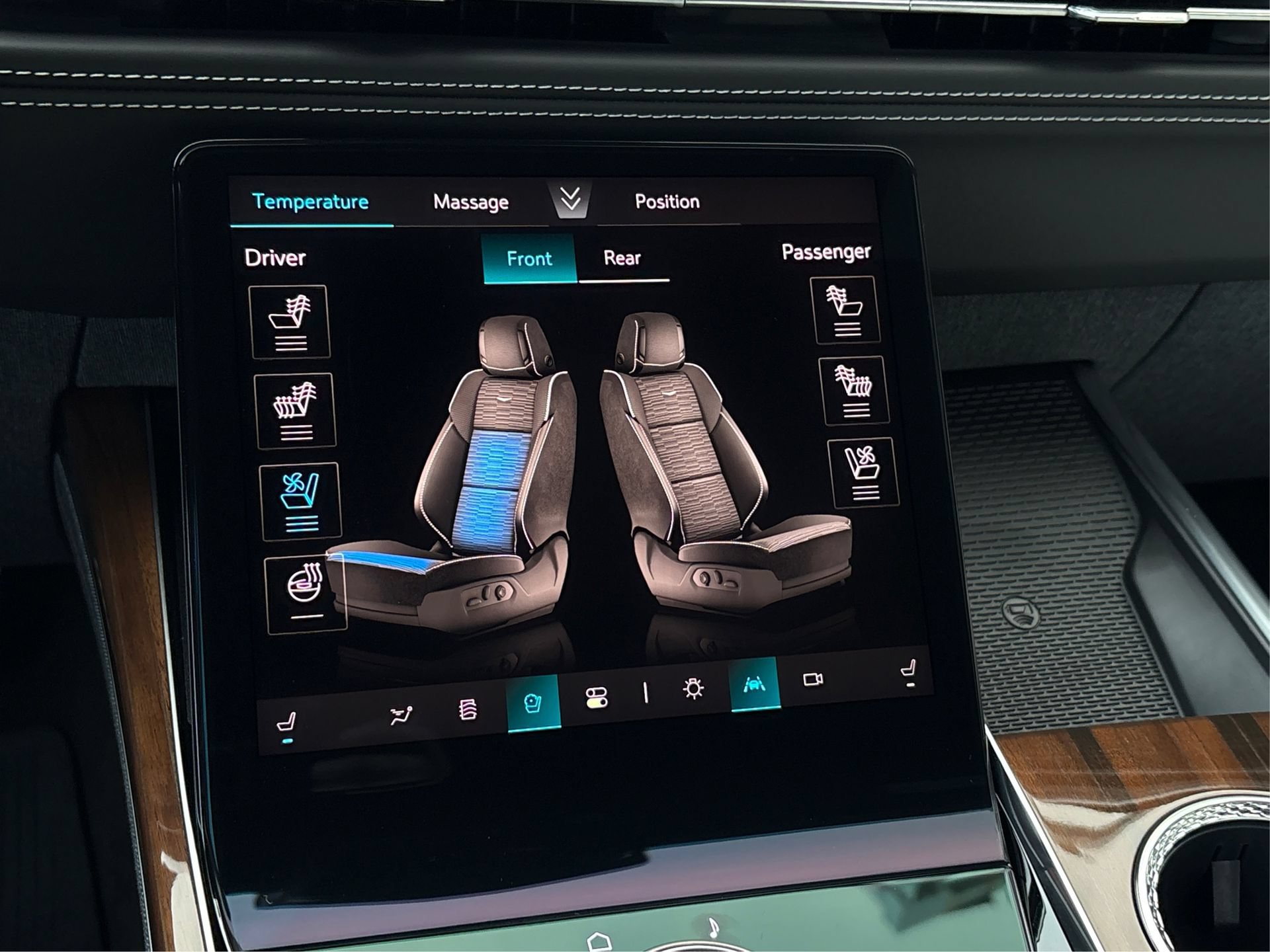 New 2026 Cadillac Escalade Platinum Sport AWD/4WD image 34