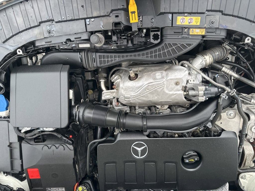 Used 2022 Mercedes-Benz GLA 250 4MATIC image 23