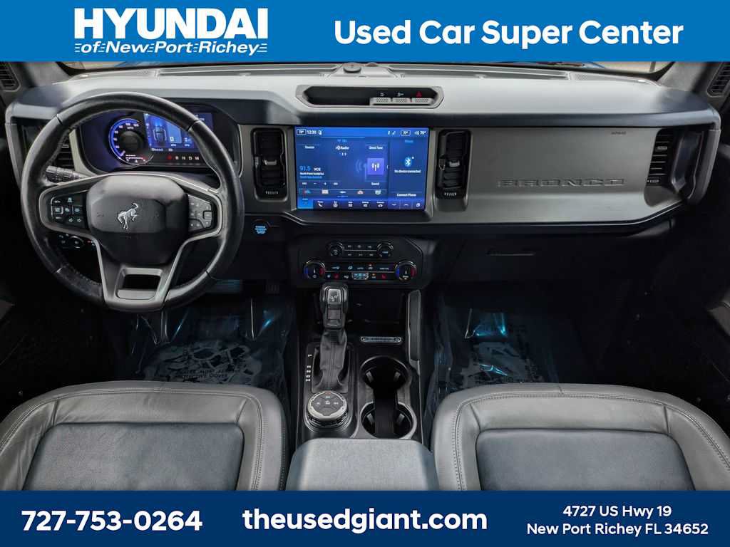 Used 2022 Ford Bronco Outer Banks AWD/4WD image 17