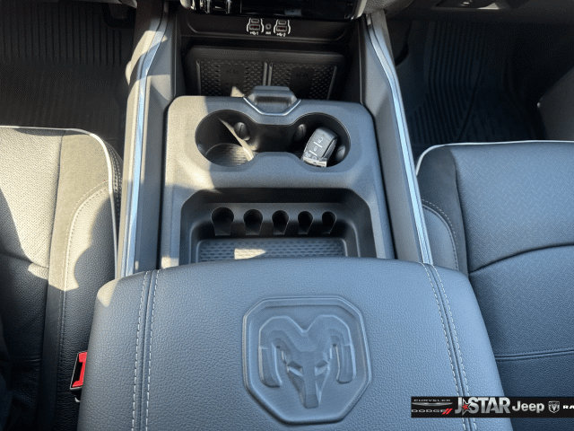 New 2026 RAM 3500 Laramie AWD/4WD image 16