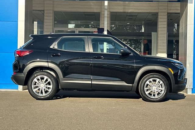 New 2026 Chevrolet TrailBlazer LS FWD image 4