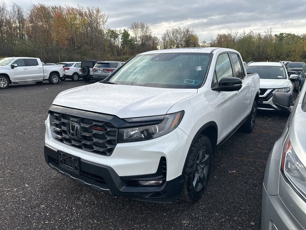 Used 2024 Honda Ridgeline TrailSport image 4