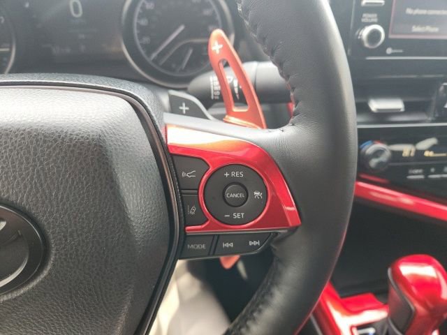 Used 2022 Toyota Camry SE w/ Cold Weather Package image 14