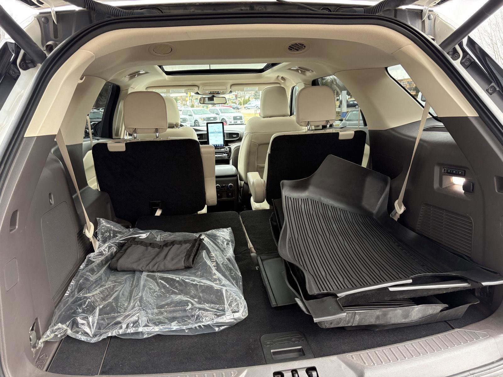 Used 2021 Ford Explorer Platinum image 20