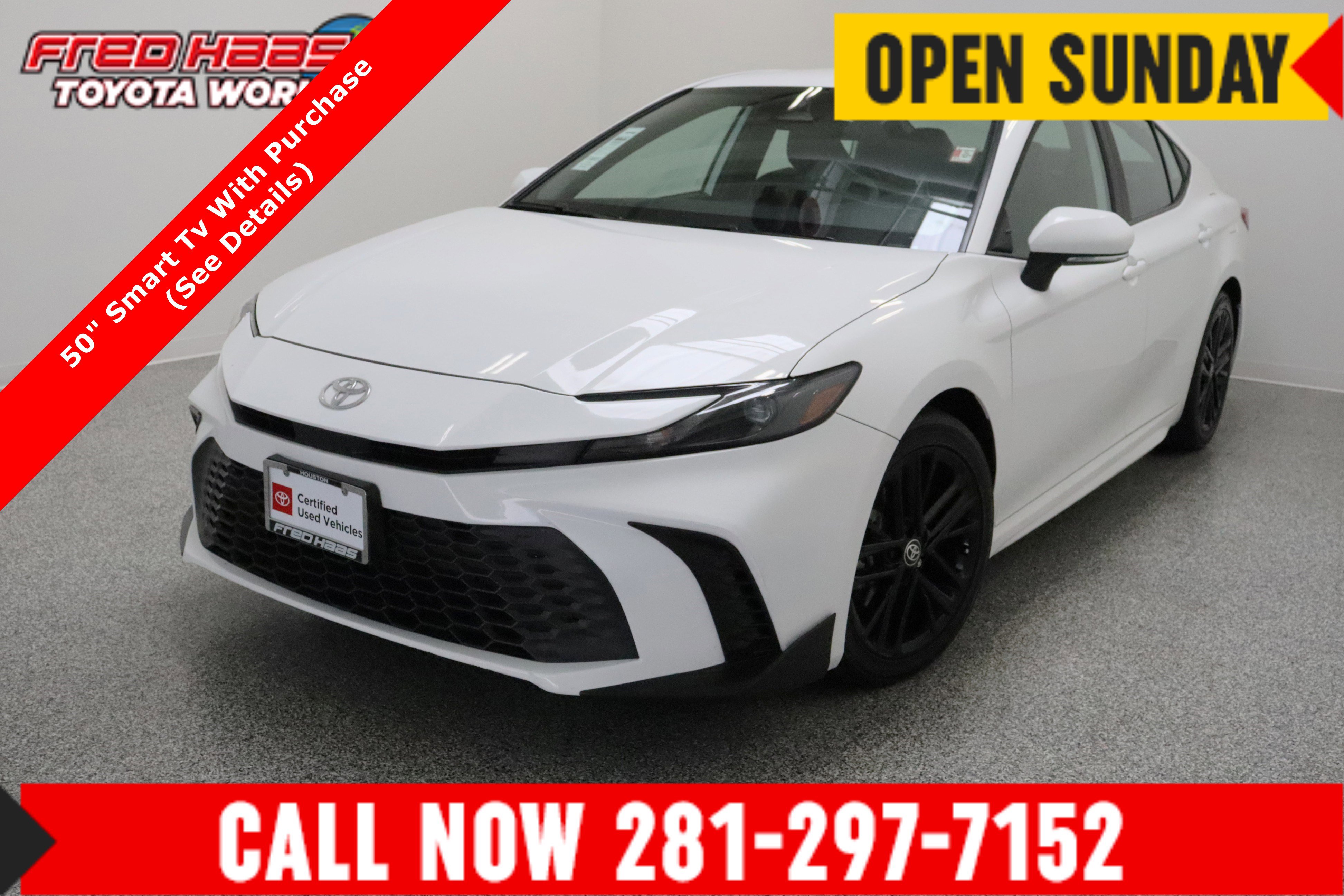 Certified 2025 Toyota Camry SE image 1