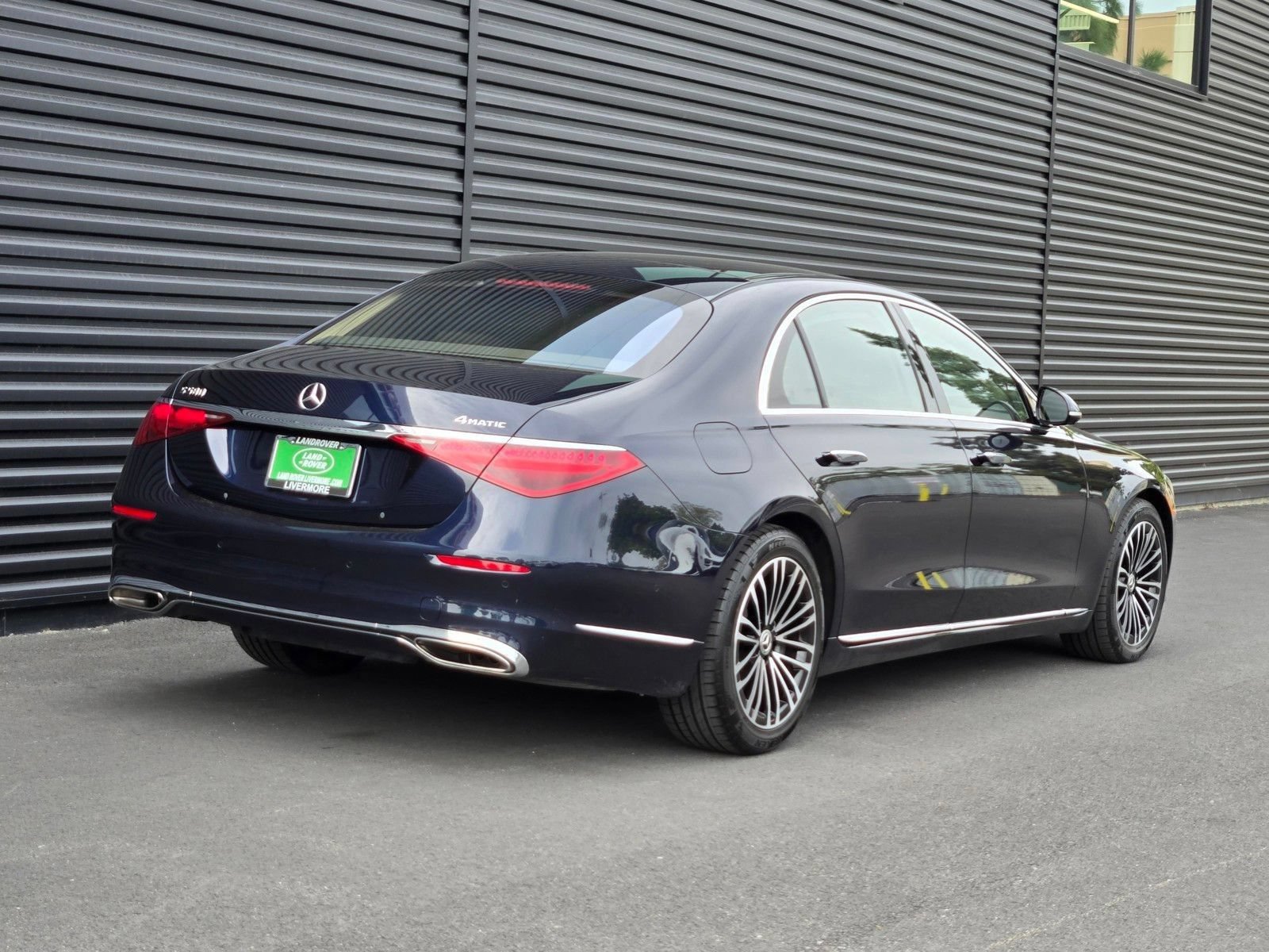 Used 2024 Mercedes-Benz S 580 4MATIC Sedan image 9