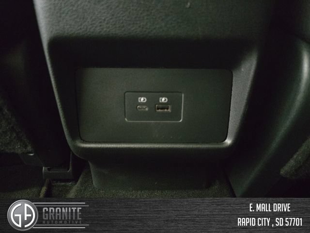 Used 2023 Nissan Rogue SV AWD/4WD image 33