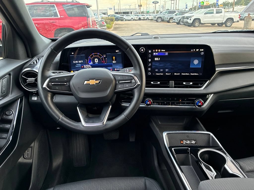 Used 2025 Chevrolet Equinox LT w/ Convenience Package II AWD/4WD image 14