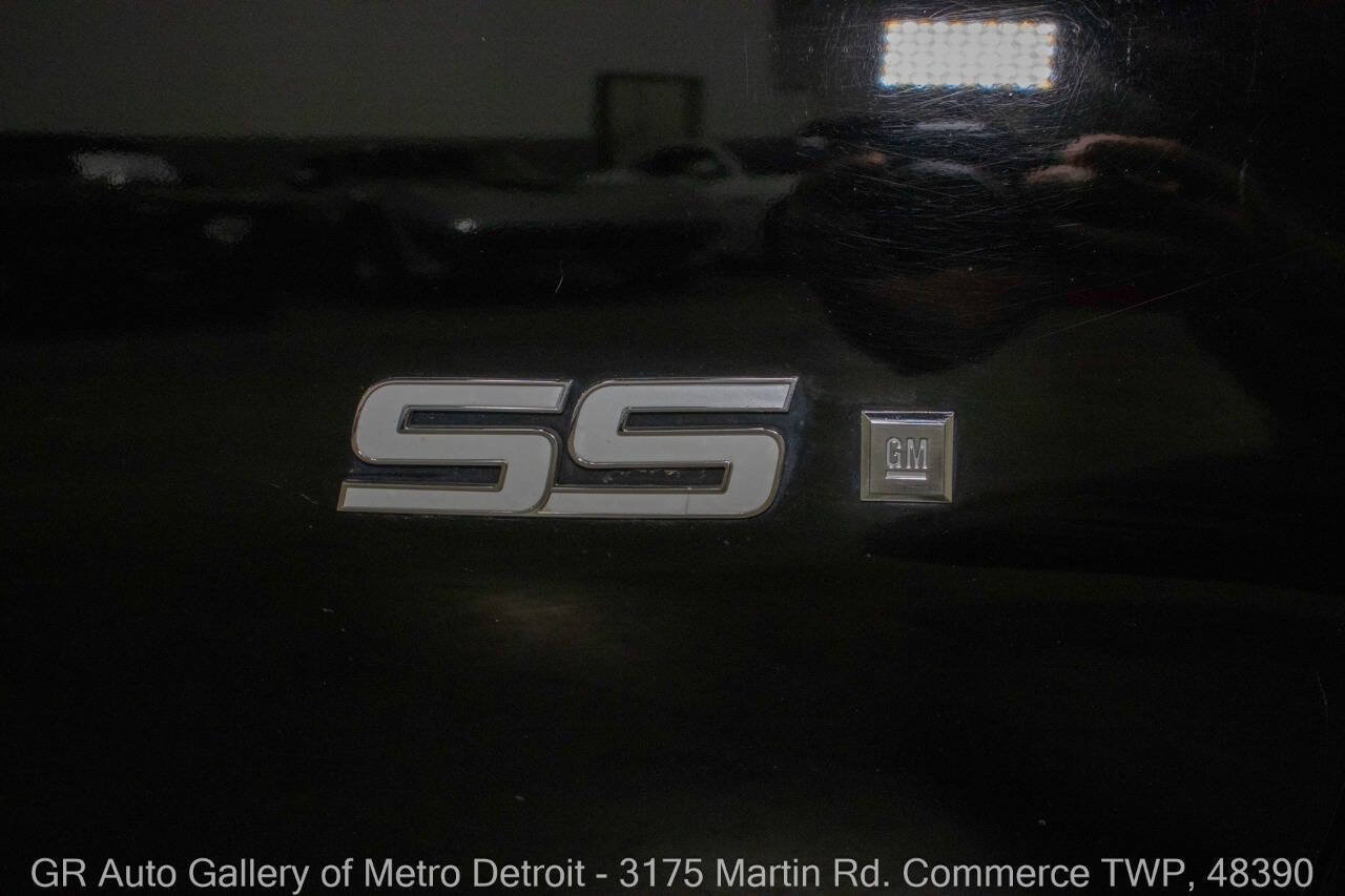Used 2008 Chevrolet TrailBlazer SS w/ Sun And 6-Disc Cd Package AWD/4WD image 32