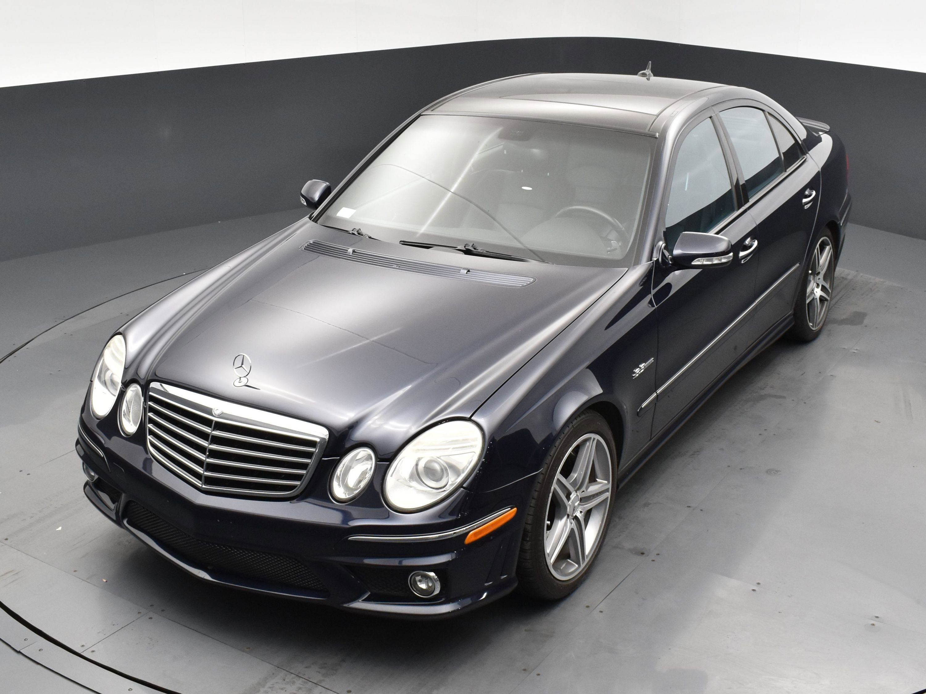 Used 2008 Mercedes-Benz E 63 AMG Sedan image 22