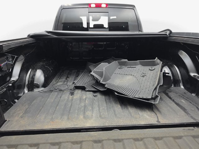 Used 2026 RAM 3500 Big Horn AWD/4WD image 30