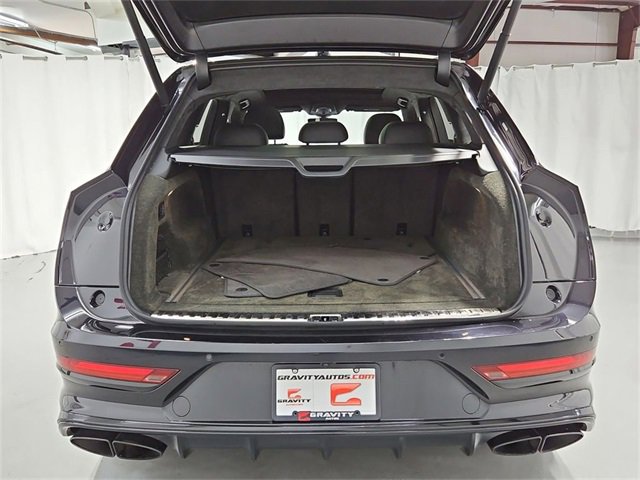 Used 2022 Bentley Bentayga image 53