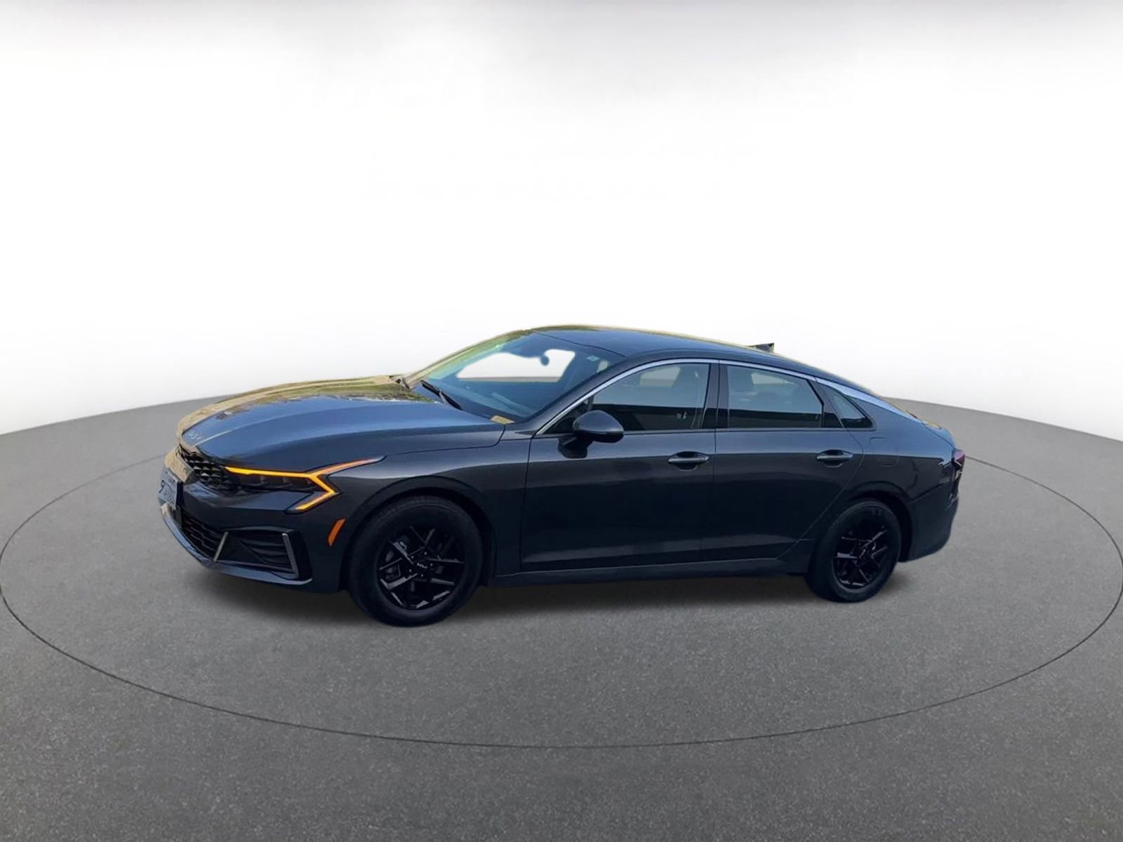 Used 2025 Kia K5 LXS image 8