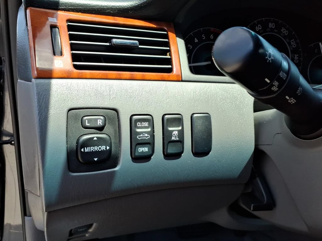 Used 2008 Toyota Solara SLE FWD image 15