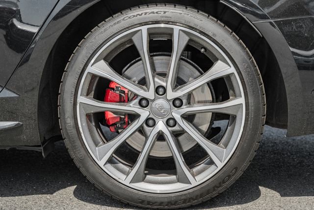Used 2018 Audi S4 Prestige w/ Prestige Package image 16