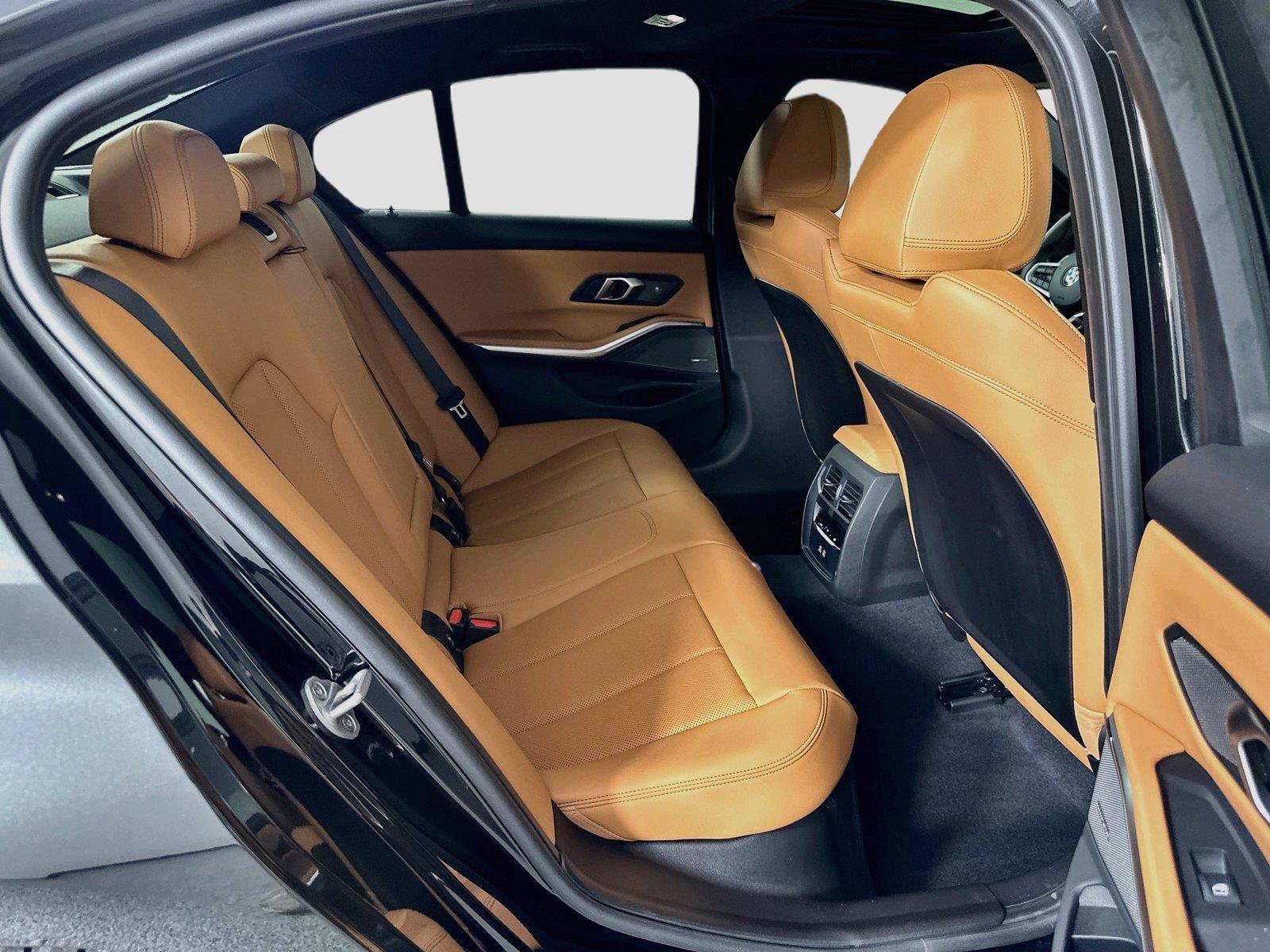 Used 2025 BMW M340i RWD image 24
