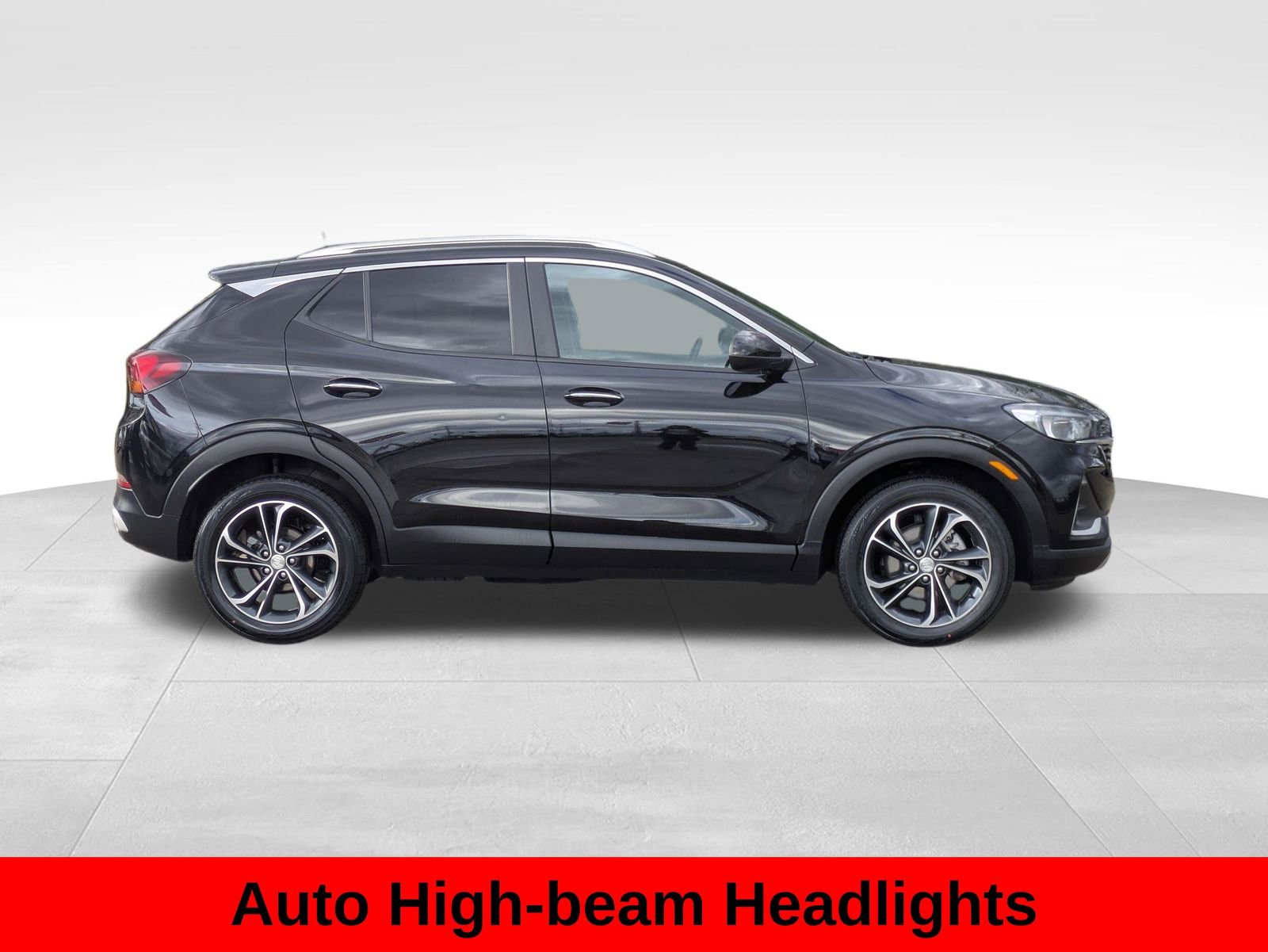 Used 2022 Buick Encore GX Select image 12