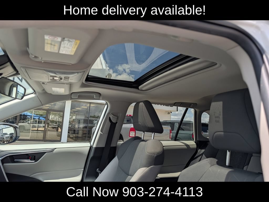 Used 2022 Toyota RAV4 XLE w/ Convenience Package AWD/4WD image 29