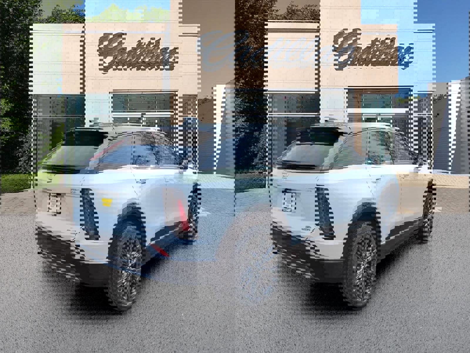 New 2026 Cadillac Optiq Sport 2 image 5