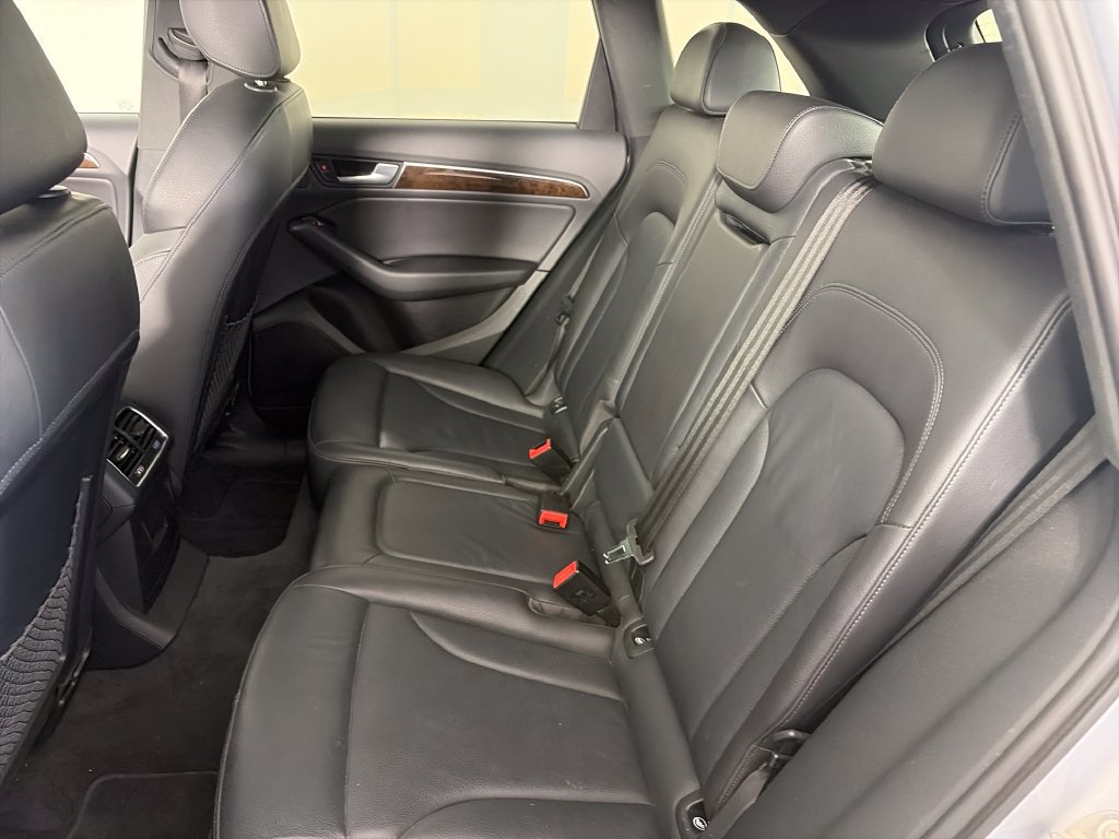 Used 2016 Audi Q5 2.0T Premium Plus w/ Premium Plus Package AWD/4WD image 13