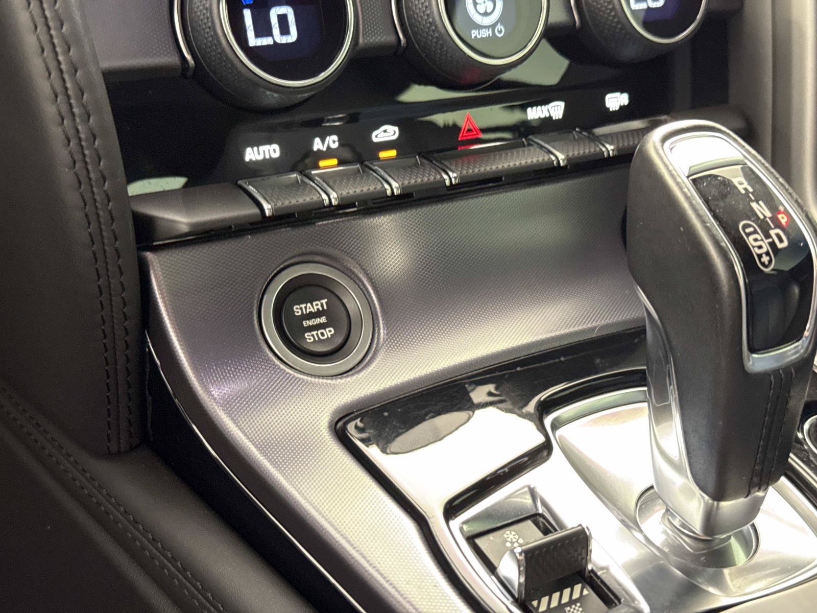 Certified 2021 Jaguar F-TYPE Coupe RWD image 21