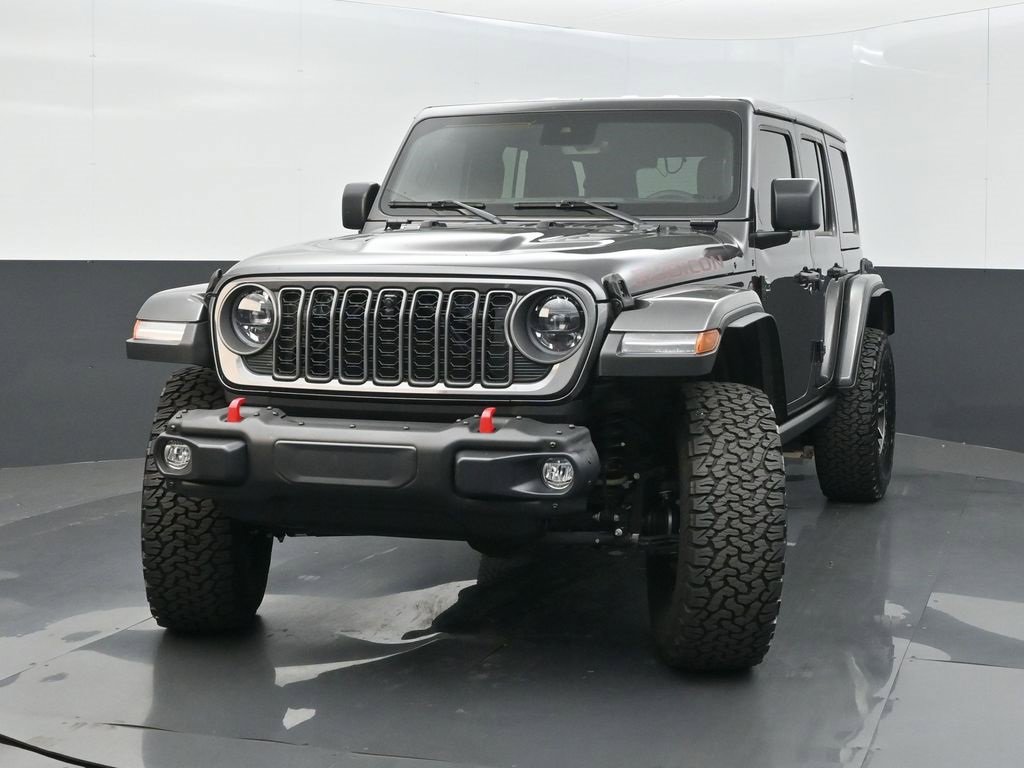 Certified 2025 Jeep Wrangler Unlimited Rubicon image 3