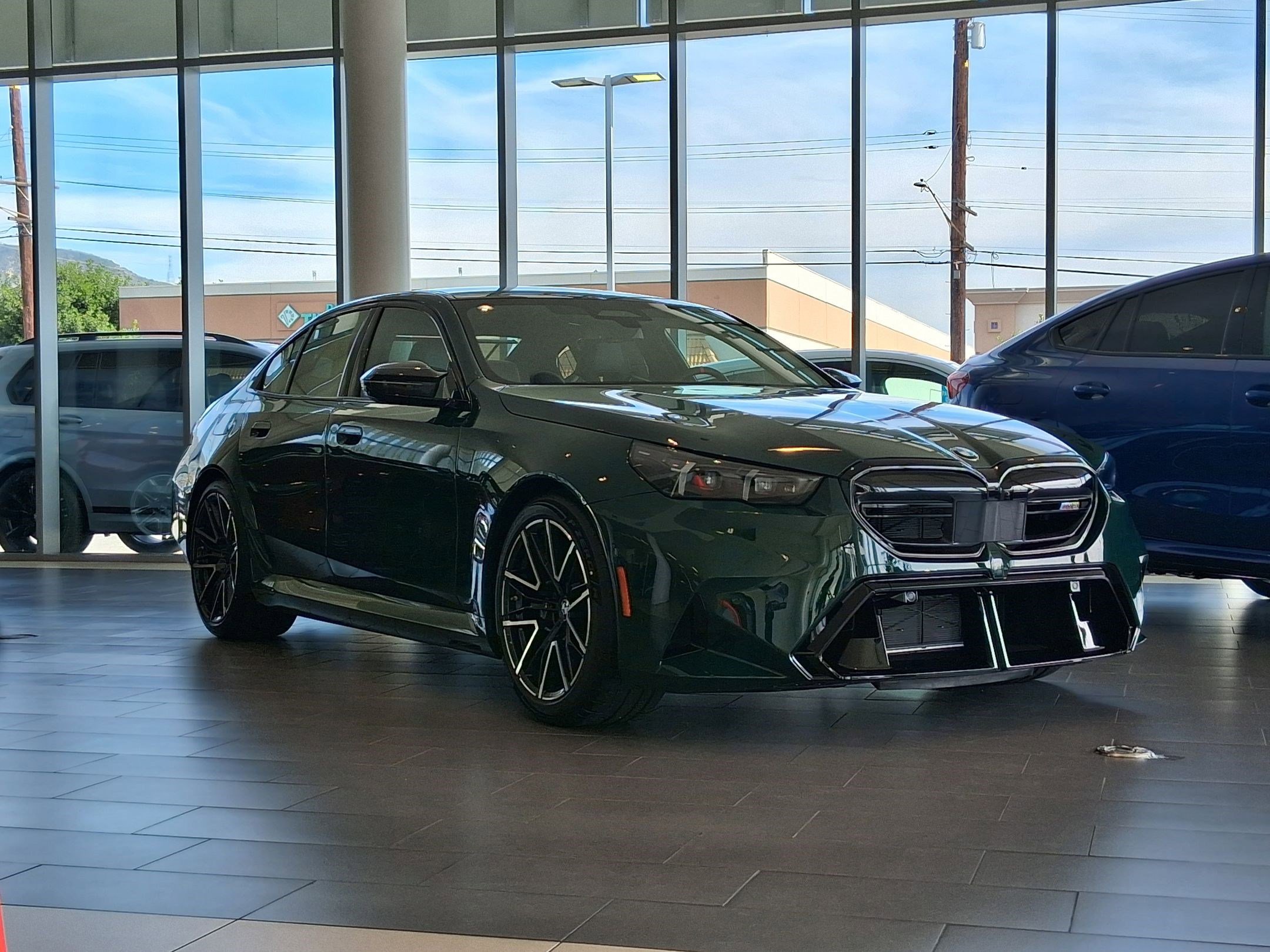 New 2026 BMW M5 w/ Executive Package AWD/4WD image 33